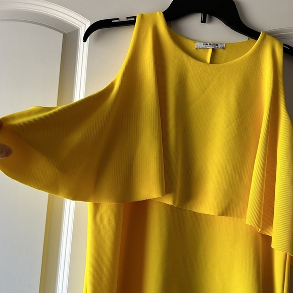 Zara Yellow Cold Shoulder Coastal Grandmother Dress Textured Ribbed Size Large - Picture 4 of 5